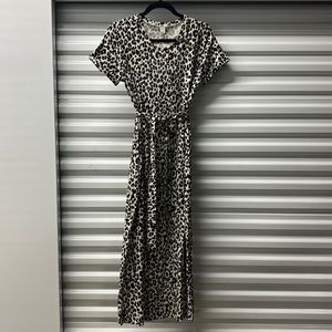 COPY - Leopard print midi dress